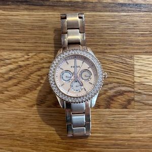 Rose gold fossil watch